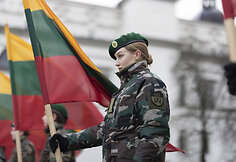 Naujos Lietuvos valstybės vėliavos iškėlimo ceremonija