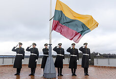 Naujos Lietuvos valstybės vėliavos iškėlimo ceremonija