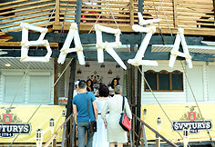 Restorano „BARža“ atidarymo akimirka