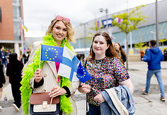 Stebėti antrojo &bdquo;Eurovizijos&ldquo; pusfinalio rinkosi pasipuo&scaron;ę gerbėjai