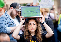 Protestas dėl medžių J.Basanavičiaus gatvėje