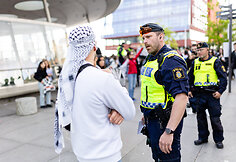 Policija atitraukė Palestinos palaikytojus toliau nuo Malmės arenos