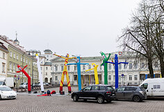 Instaliacija &ndash; bestuburių oro žmogeliukų parkas