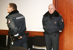 Aktoriaus Petro Dim&scaron;os byla