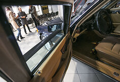 „Mercedes Benz 560 SEL“
