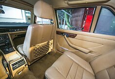 „Mercedes Benz 560 SEL“