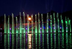 Šokančių fontanų spektalis