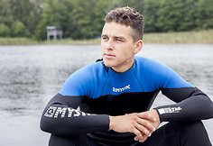 Donatas Montvydas išbandė elektrinę vandenlentę