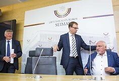 Artūras Paulauskas, Vytautas Gap&scaron;ys ir Valentinas Mazuronis