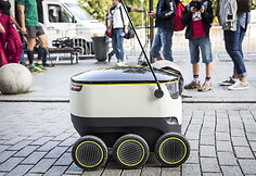 Estijos startuolio &bdquo;Starship Technologies&ldquo; gatvės robotai