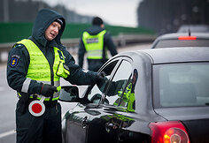 Rytinis kelių policijos reidas