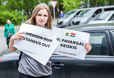  Futbolo sirgaliai surengė protesto akciją prie&scaron; Lietuvos futbolo federacijos konferenciją