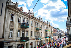 &Scaron;ventė Vilniaus gatvėje