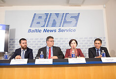 Vaidotas Beniu&scaron;is, Linas Linkevičius, Dovilė Končiak, Darius Kreivys