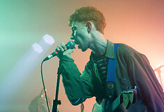 King Krule koncerto akimirka