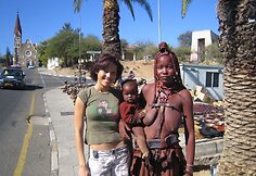 &bdquo;Mis Namibija&ldquo; Ilka Adams (kairėje)