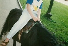 10-metis Dominykas Vaitiekūnas Kauno zoologijos sode (1997 m.)