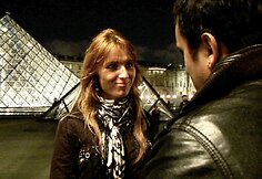 Daiva Pudžemytė ir Radžis Aleksandrovičius prie Luvro