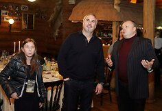 Gediminas Juodeika ir Valerijus Meladzė su dukra