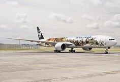 Filmo reklama ant Naujosios Zelandijos avialinijų lėktuvo