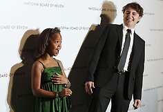 Quvenzhane Wallis su filmo &bdquo;Laukiniai pietų žvėrys&ldquo; režisieriumi Benhu Zeitlinu