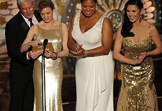 Iš kairės: Richardas Gere'as, Renee Zellweger, Queen Latifah ir Catherine Zeta-Jones