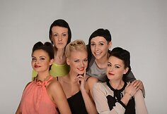 &bdquo;Pinup Girls&ldquo; fotosesijos akimirka