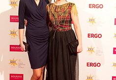 Justė Zavi&scaron;aitė (kairėje)