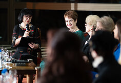 Violetų vakaras prie&scaron; naujametinę &bdquo;Traviatą&ldquo;