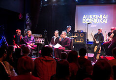 Vakaro akimirka