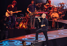 Eros Ramazzotti koncertas Kauno &bdquo;Žalgirio&ldquo; arenoje
