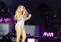 Mariah Carey koncerto akimirka