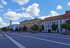 Rotušės aikštė sekmadienį perpiet buvo tuštutėlė