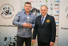 Lietuvos baidarių ir kanojų irkluotojų apdovanojimai