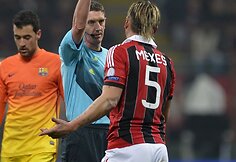 Philippe Mexes gavo geltoną kortelę