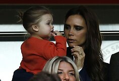 Victoria Beckham su dukra Harper