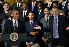 Barackas Obama ir Steve'as Kerras