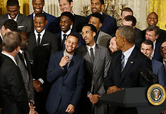 Barackas Obama pasveikino NBA čempionus