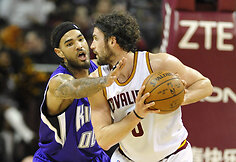 Kevinas Love'as