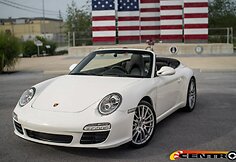 Perdarytas &bdquo;Porsche 911&ldquo; kabrioletas