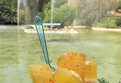 Net ant vaisių-čili pipirai