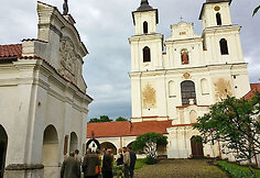 Tytuvėnų bažnyčia ir vienuolynas