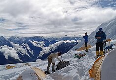 Kopimas į Manaslu