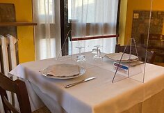 Įmonės pertvaros restoranams