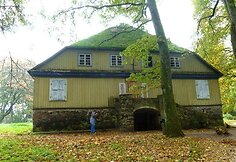 Geriausiai išlaikytas - Šateikių dvaro sodybos ponų namas