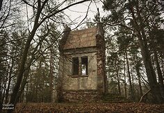 Dvarininkų Fi&scaron;erių &scaron;eimos koplyčia prie Gaurės miestelio (Tauragės r.)