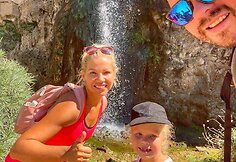 Simono ir jo šeimos gyvenimas Tenerifėje