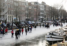 Už&scaron;alę Amsterdamo kanalai