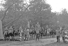 Latvijos ir Klaipėdos kra&scaron;to pasienis prie Palangos 1921 m. Sargybą eina latvių kariai