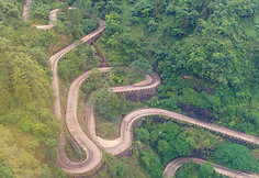 Tianmen&scaron;ano didžiųjų vartų kelias (Tianmen Shan Big Gate Road)